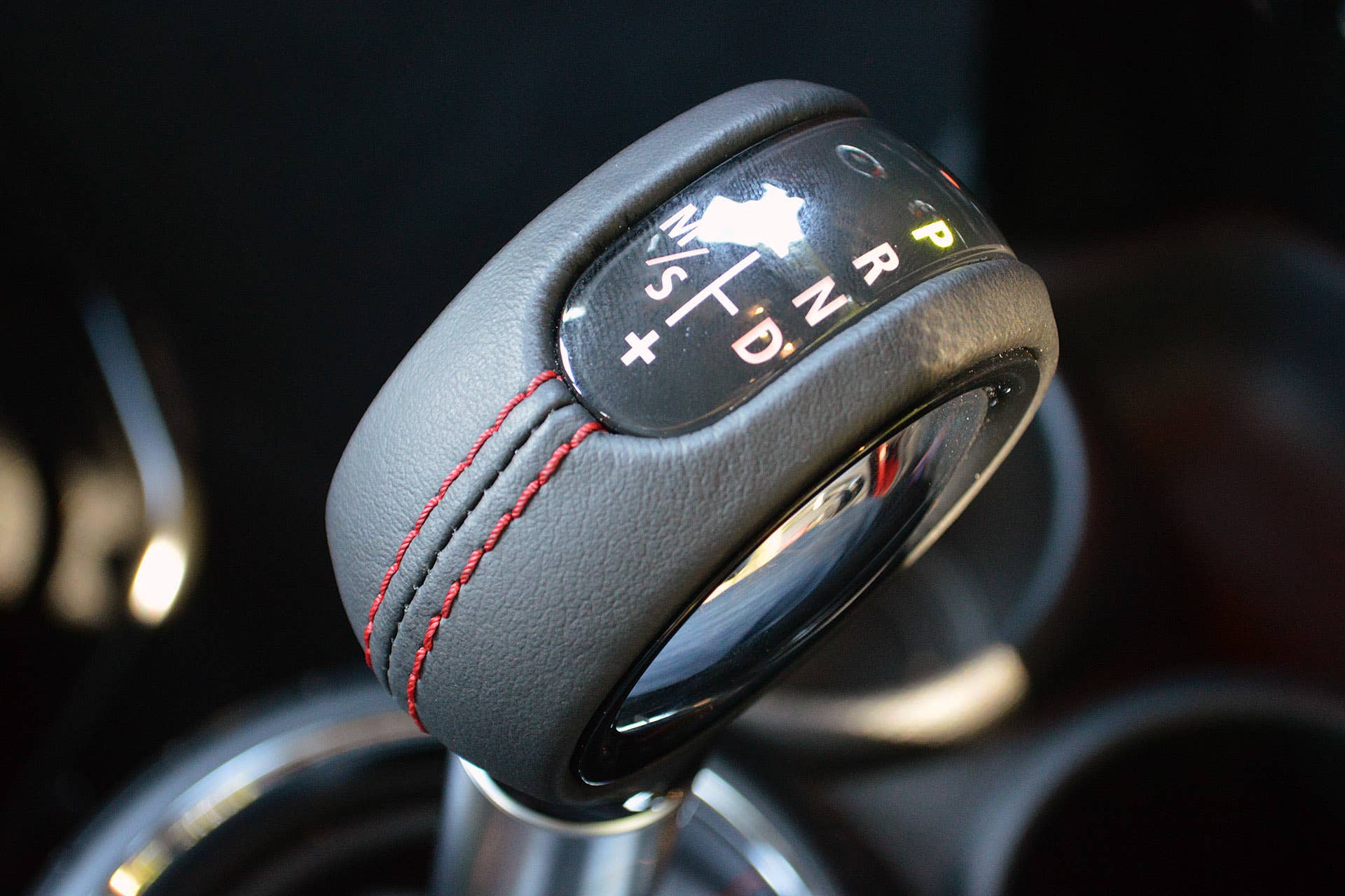 2015 Mini John Cooper Works Hardtop shifter