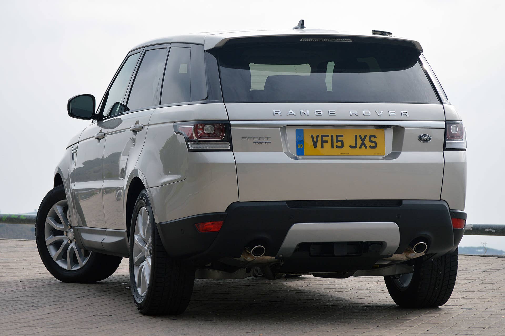2016 Land Rover Range Rover Sport Td6 rear 3/4 view
