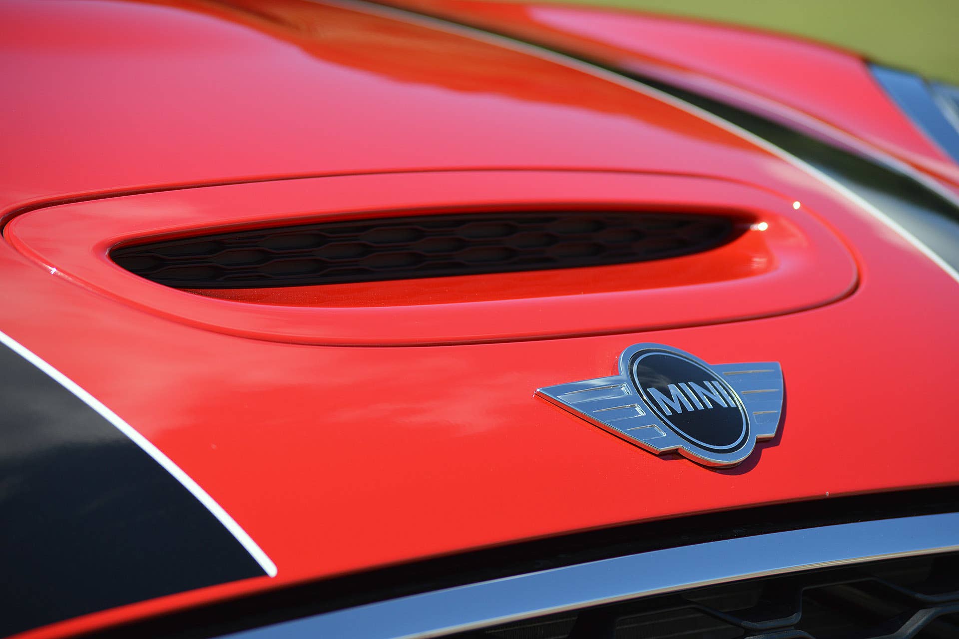2015 Mini John Cooper Works Hardtop hood scoop