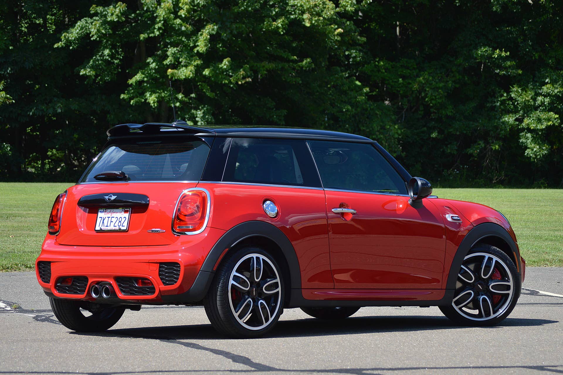 2015 Mini John Cooper Works Hardtop rear 3/4 view