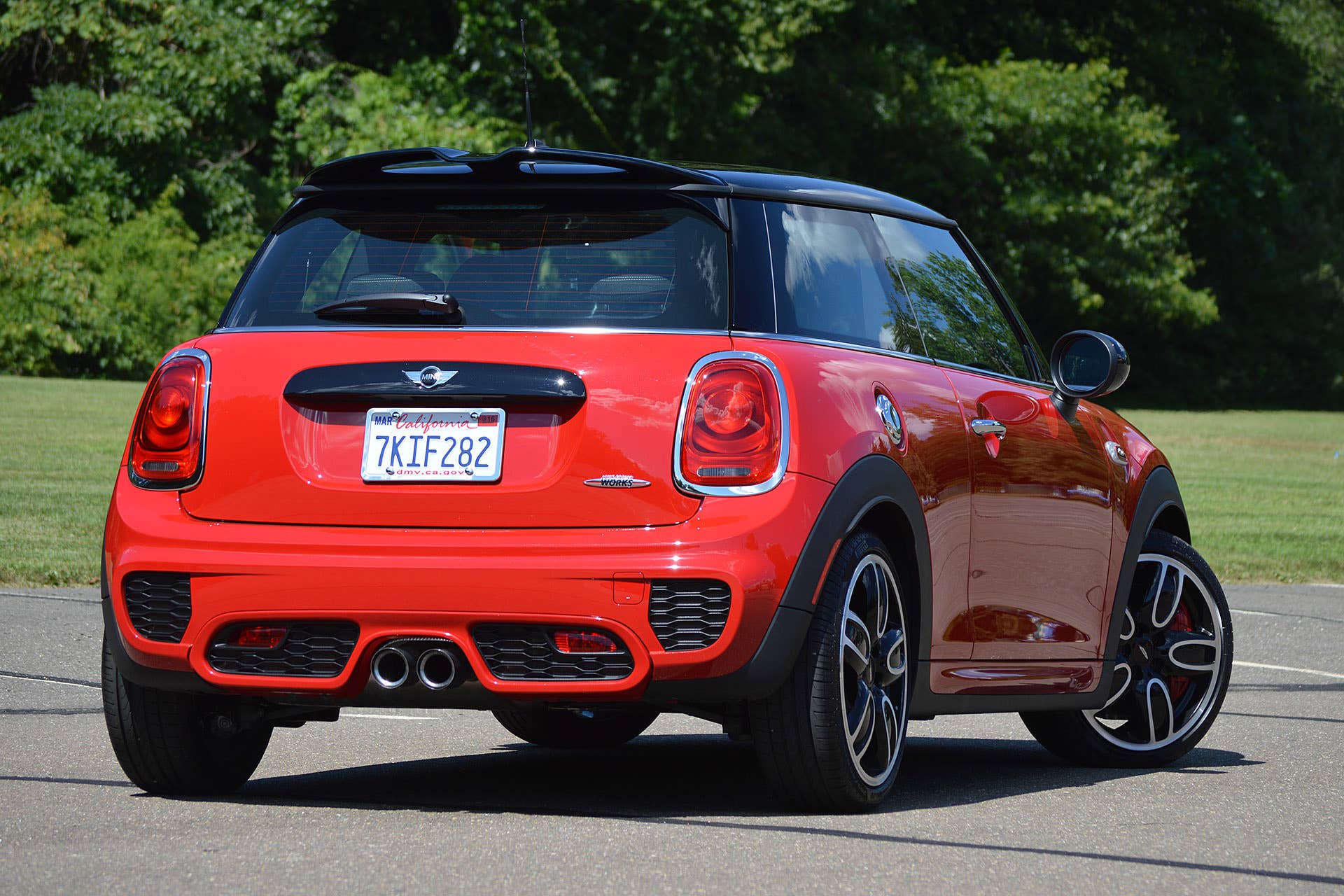 2015 Mini John Cooper Works Hardtop rear 3/4 view