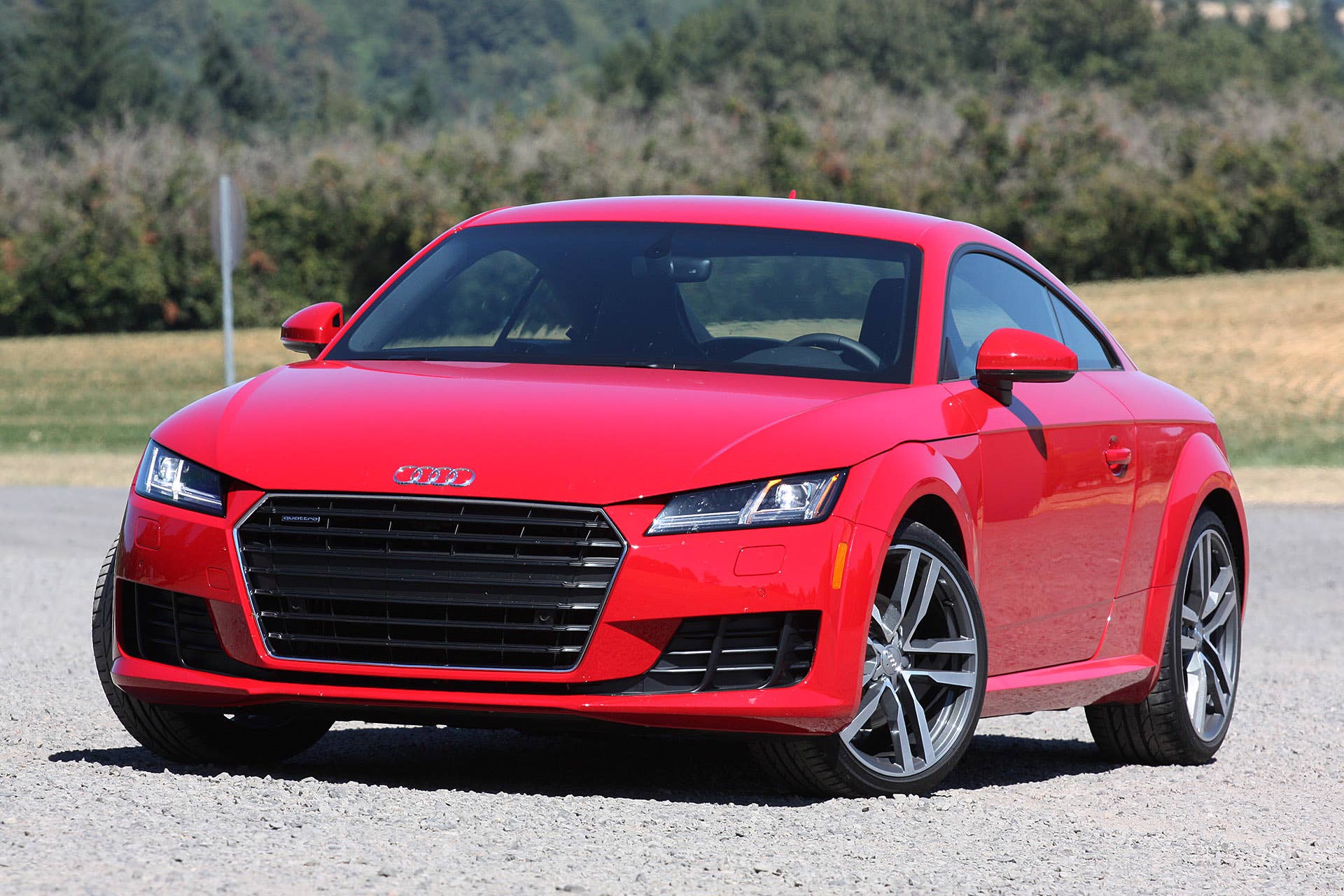 2016 Audi TT front 3/4 view