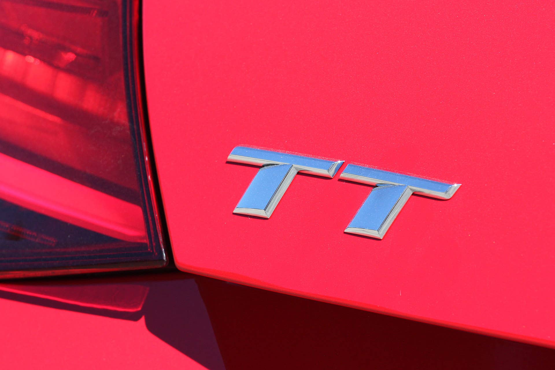 2016 Audi TT badge