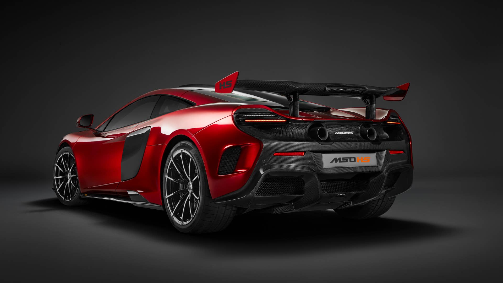 McLaren MSO HS Rear Exterior