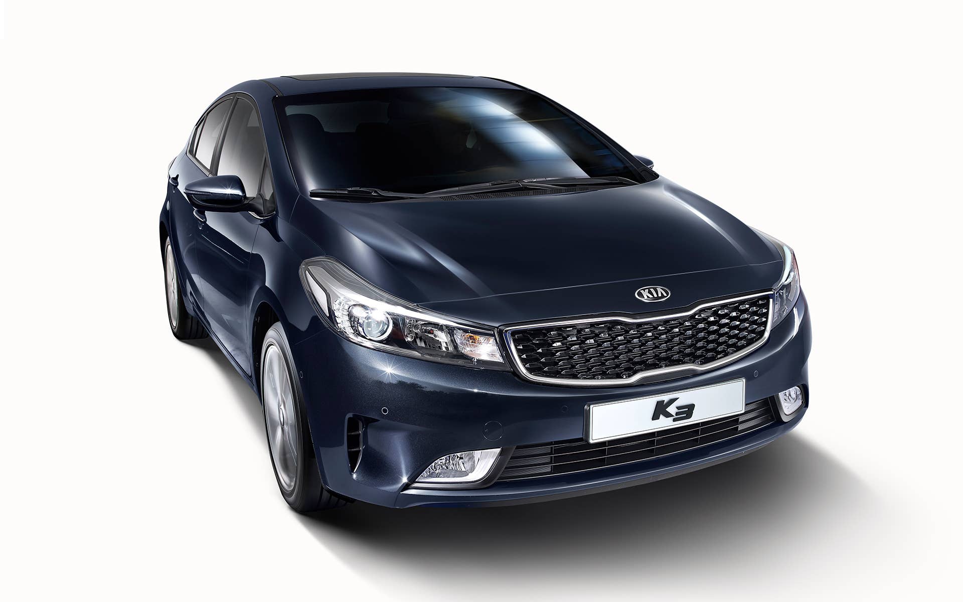2017 Kia K3 Forte blue front 3/4