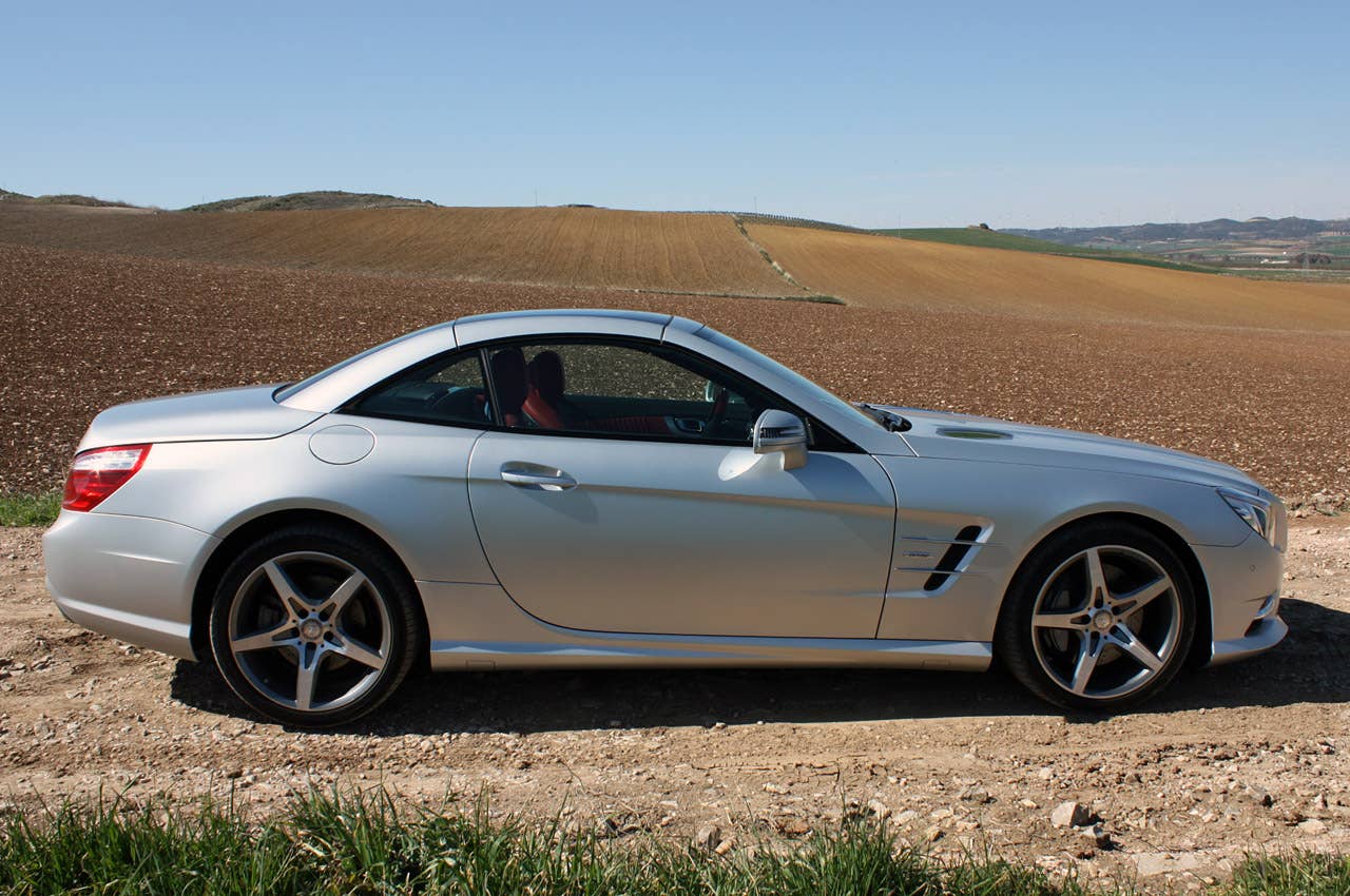 2013 Mercedes SL550 side view