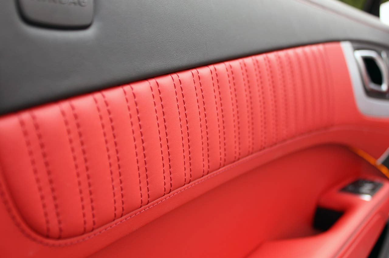 2013 Mercedes SL550 door trim