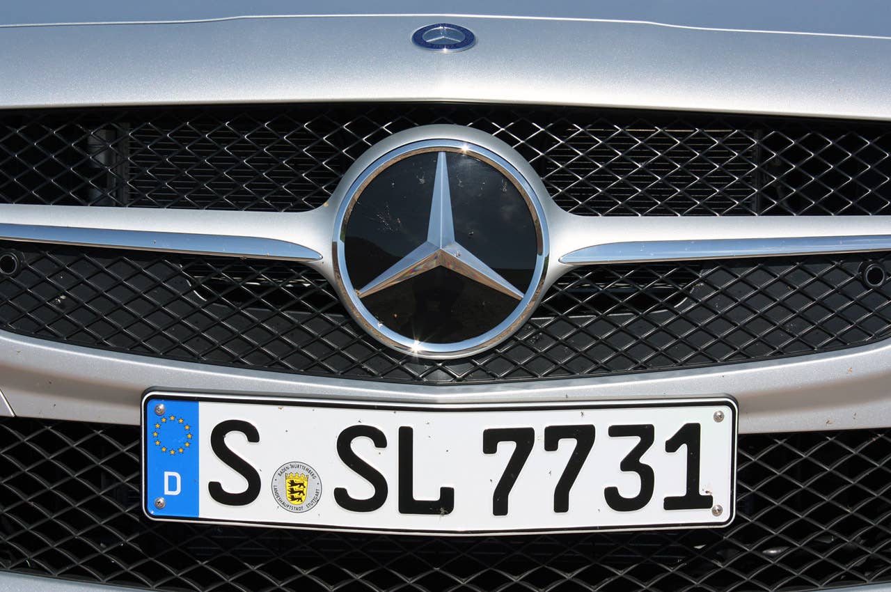 2013 Mercedes SL550 grille