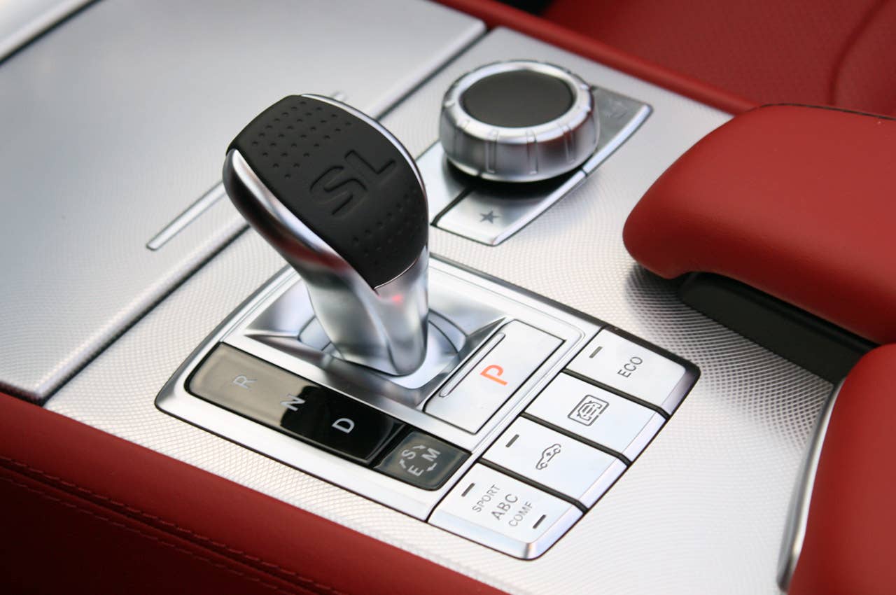 2013 Mercedes SL550 gear selector
