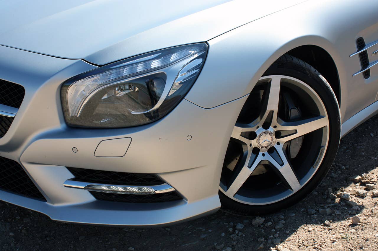 2013 Mercedes SL550 front fender