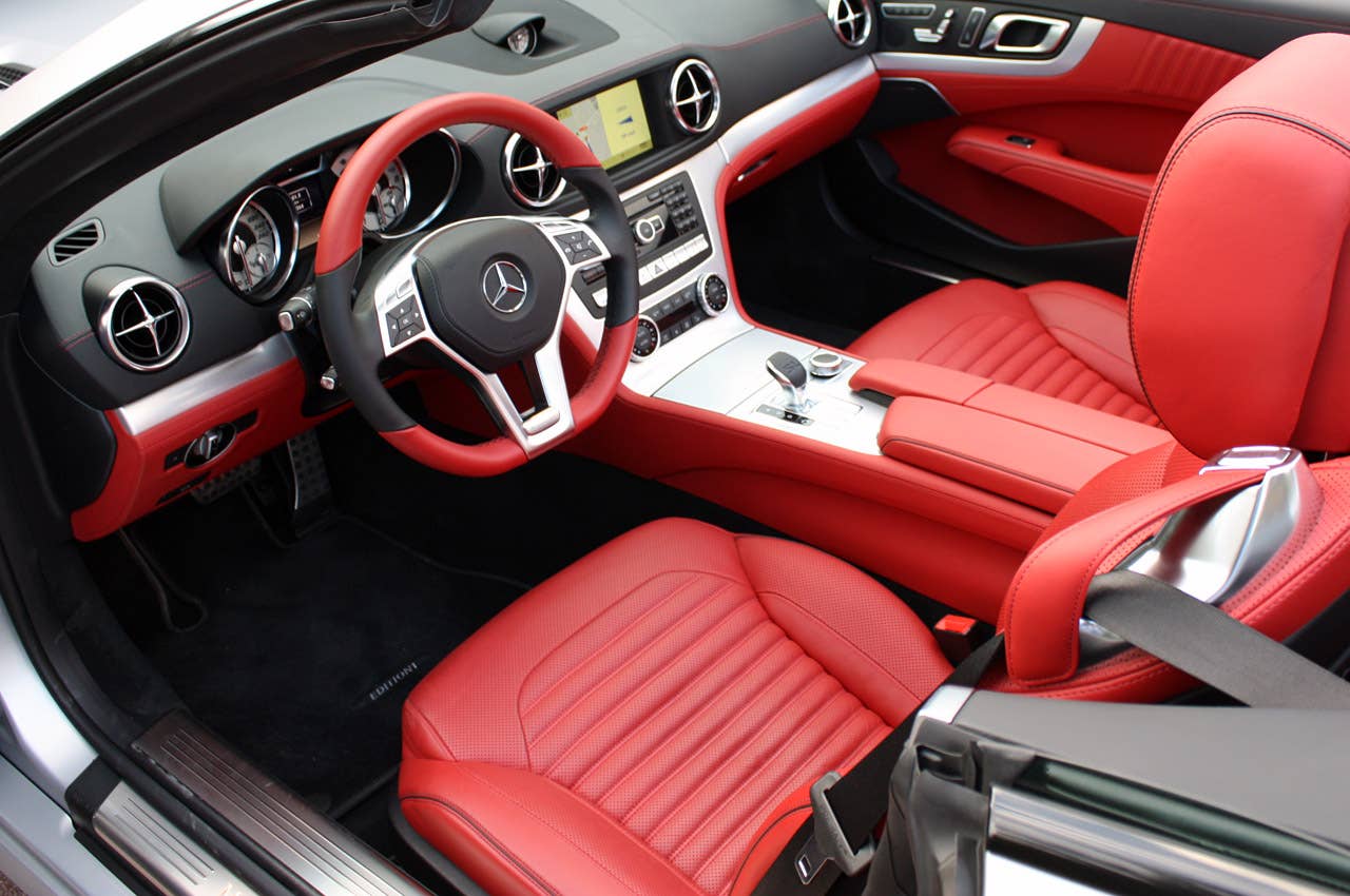 2013 Mercedes SL550 interior