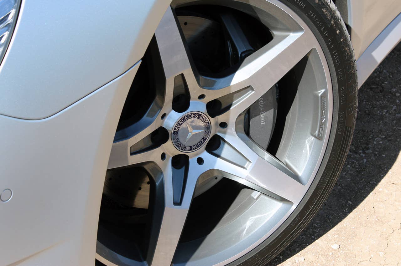 2013 Mercedes SL550 wheel