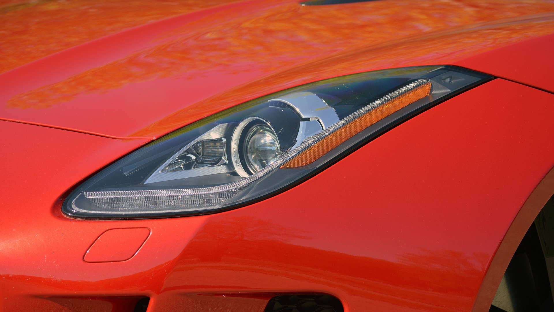 2016 Jaguar F-Type S Coupe red headlight detail