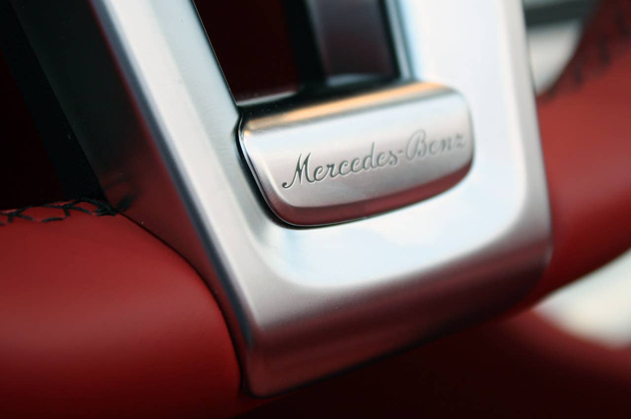 2013 Mercedes SL550 steering wheel