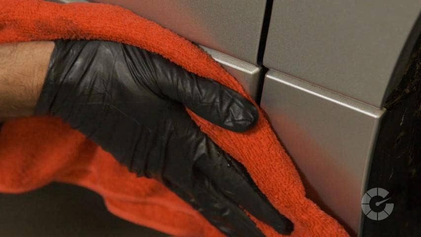 How To Rinseless Wash Your Car | Autoblog Details
