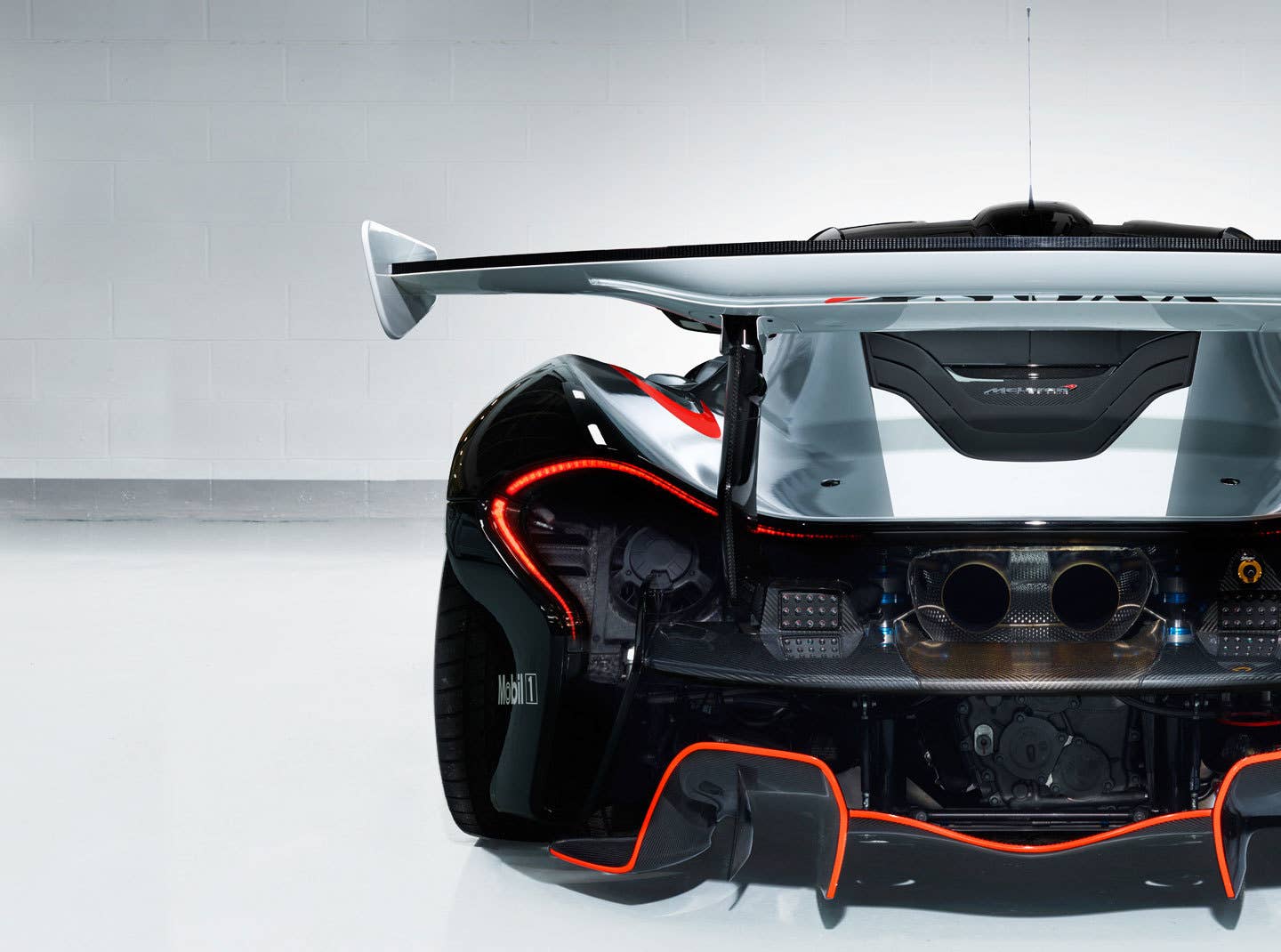 McLaren P1 GTR rear