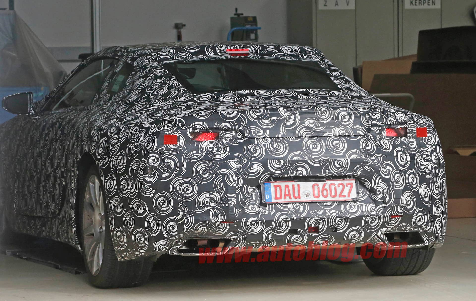 2018 Lexus LF prototype rear garage