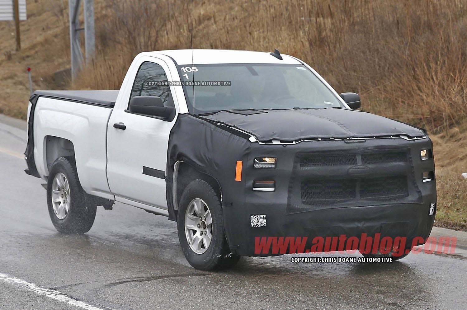 2017 Chevrolet Silverado spy shots