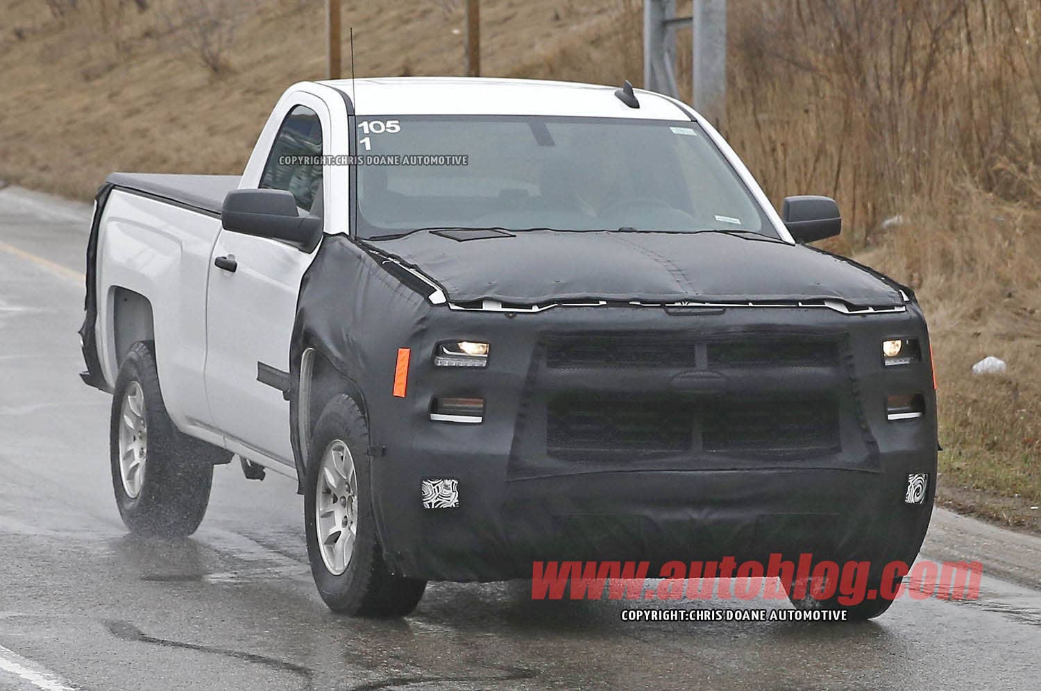 2017 Chevrolet Silverado spy shots