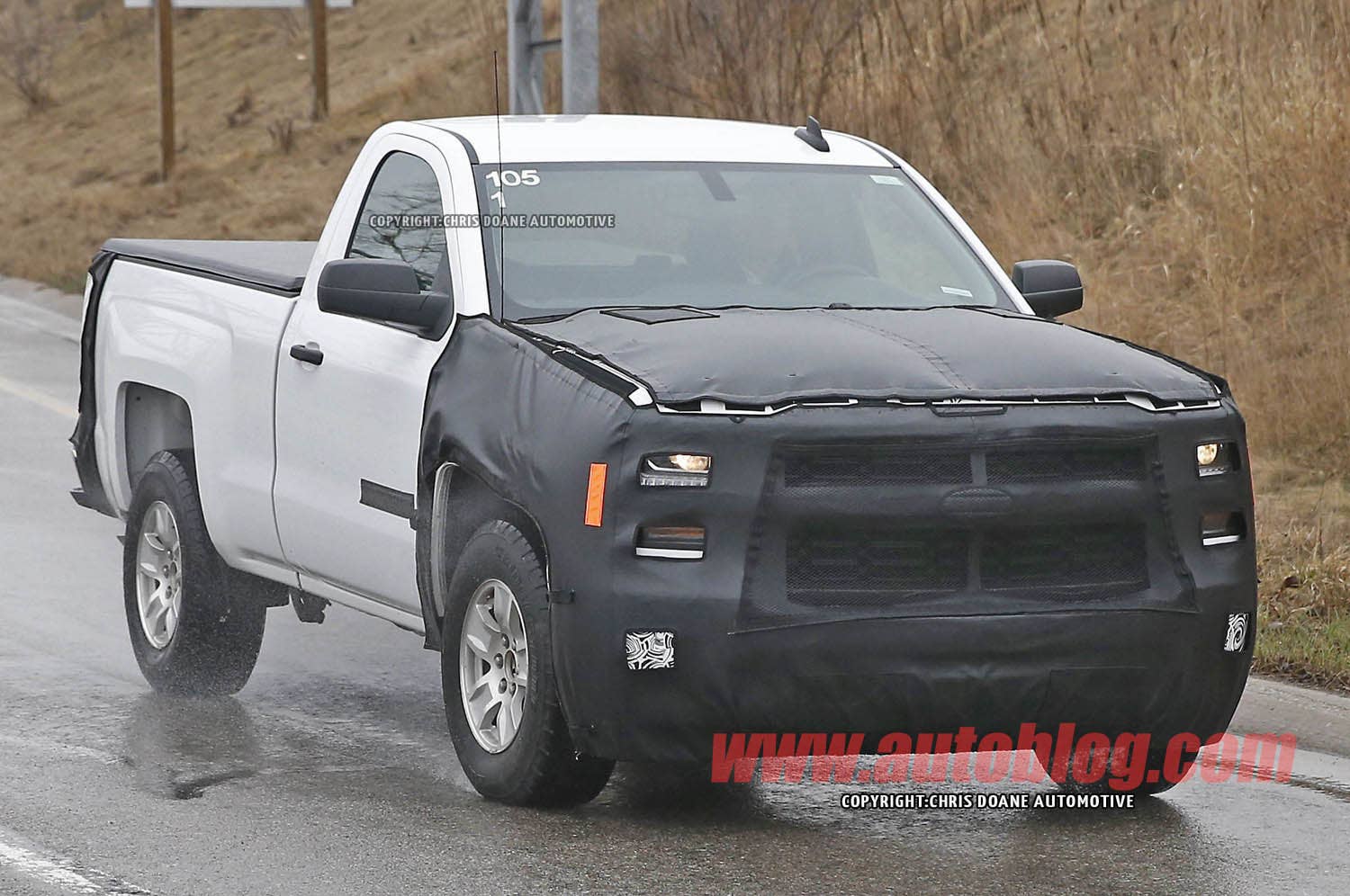 2017 Chevrolet Silverado spy shots