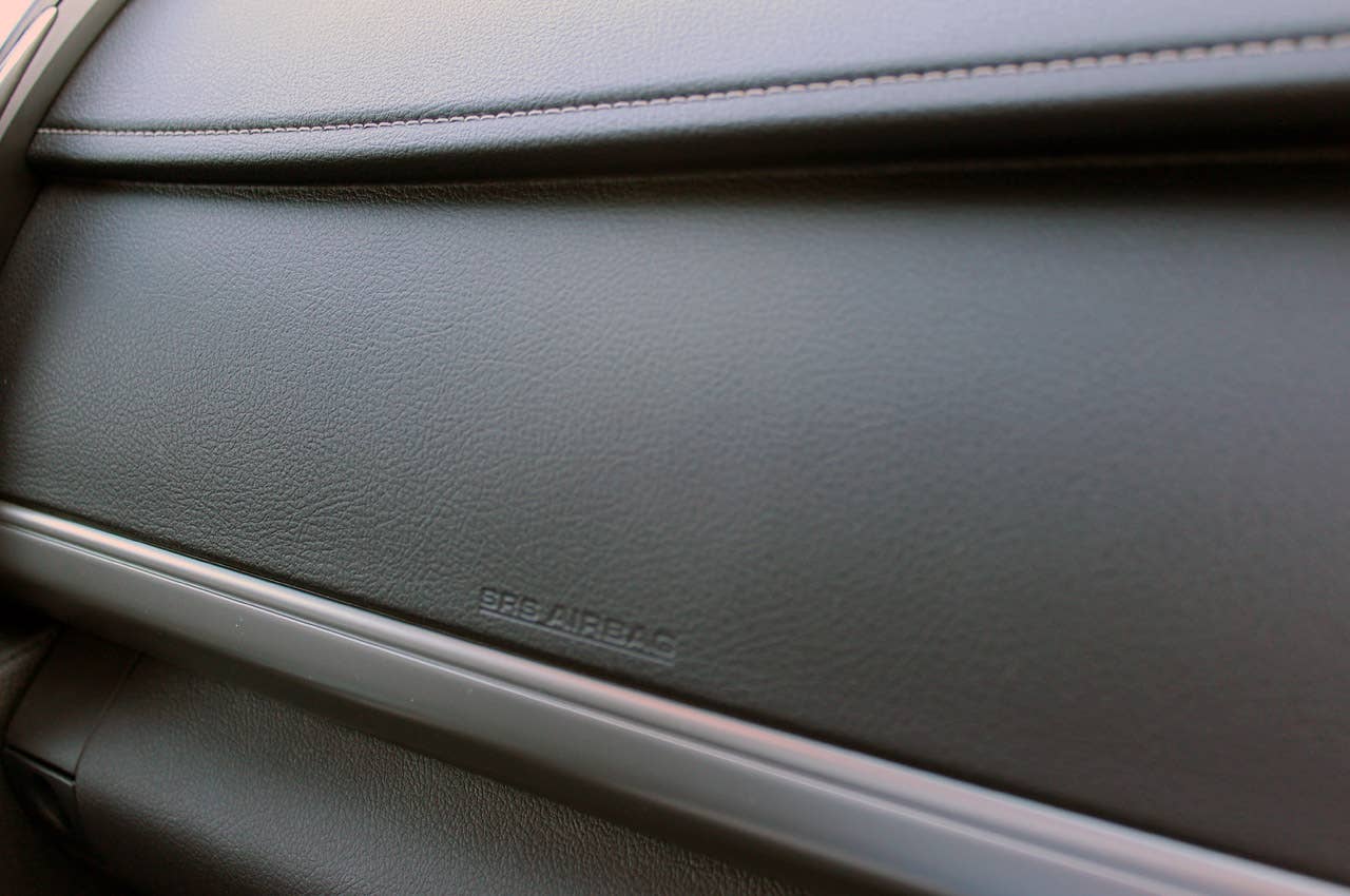 2012 Toyota Camry SE V6 dash