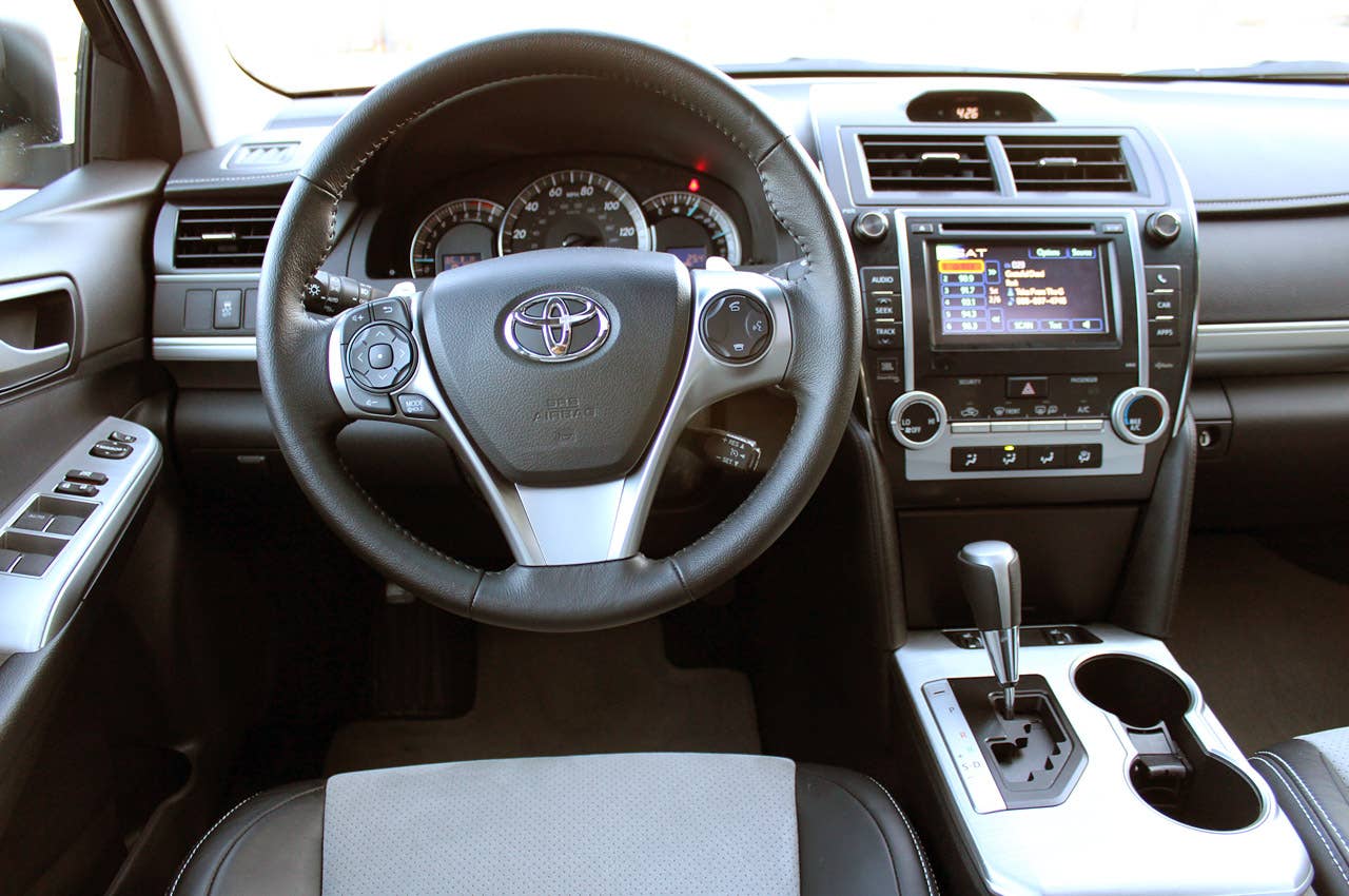 2012 Toyota Camry SE V6 interior