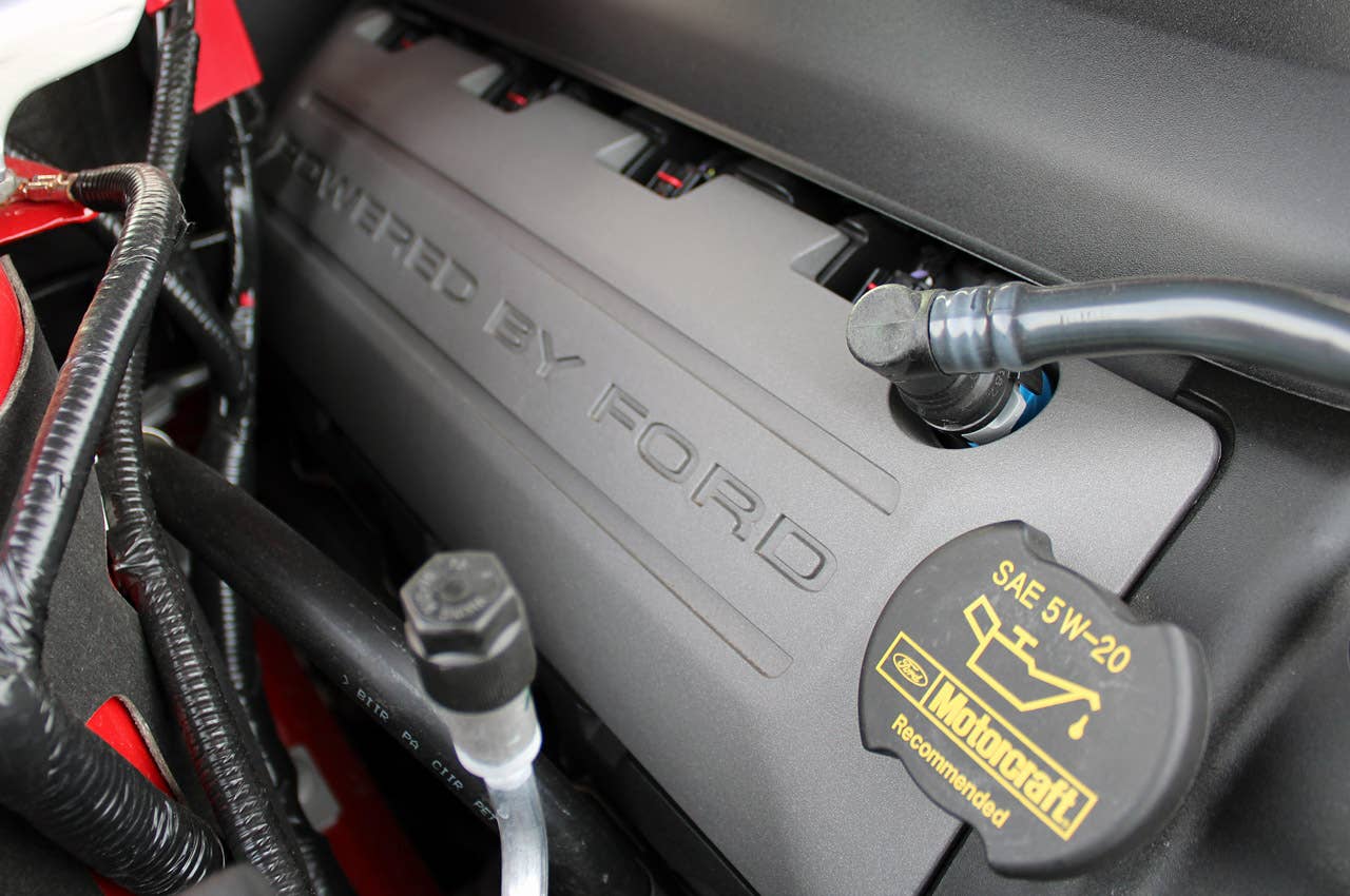 2013 Ford Mustang GT Convertible engine detail