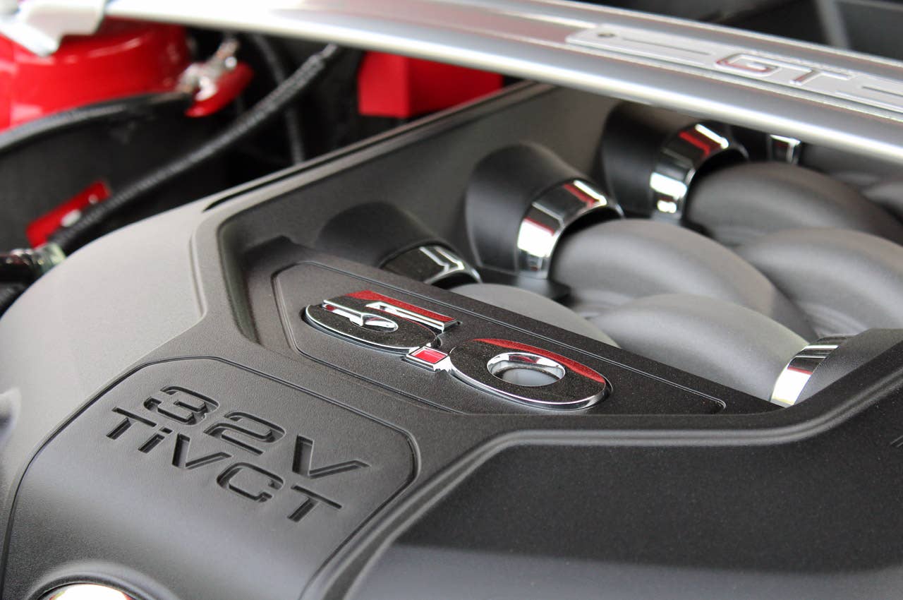 2013 Ford Mustang GT Convertible engine detail