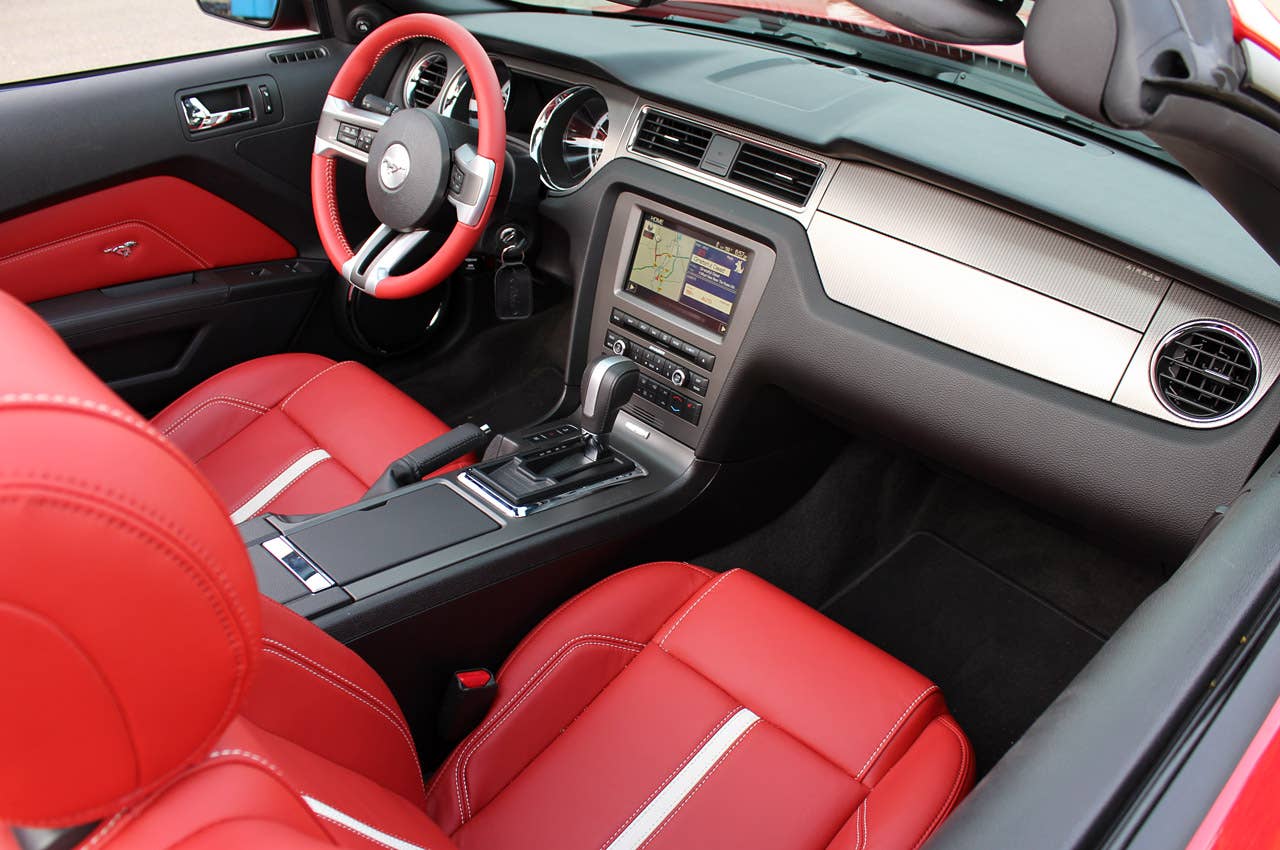 2013 Ford Mustang GT Convertible interior