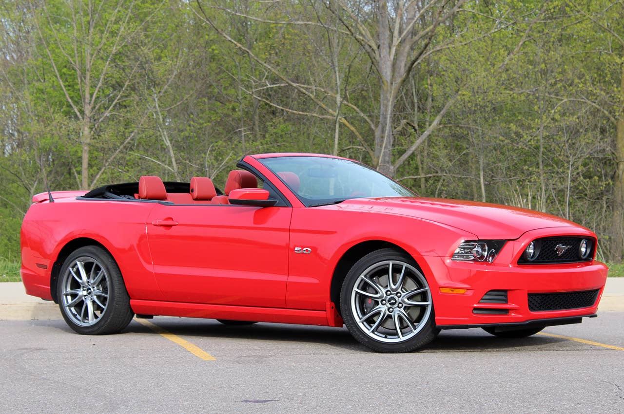 2013 Ford Mustang GT Convertible front 3/4 view