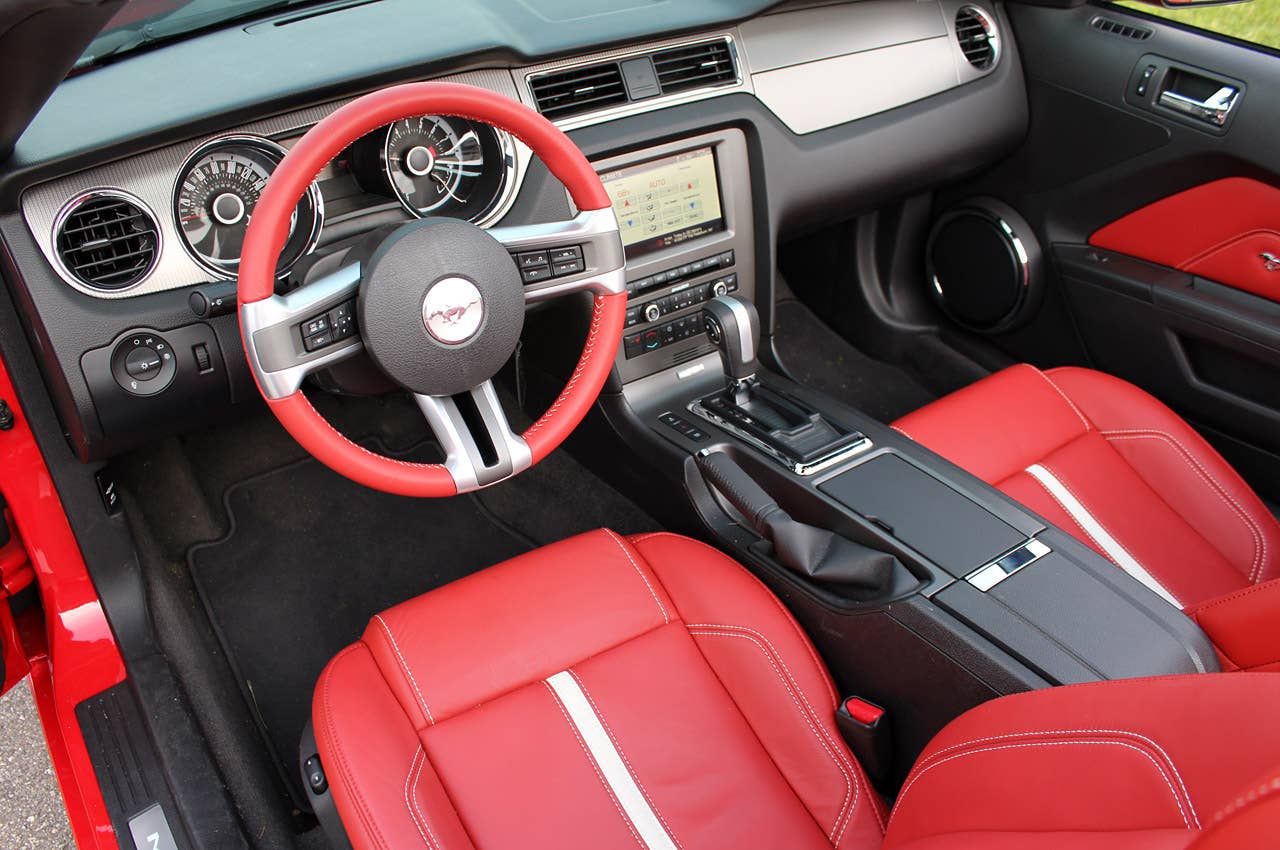 2013 Ford Mustang GT Convertible interior