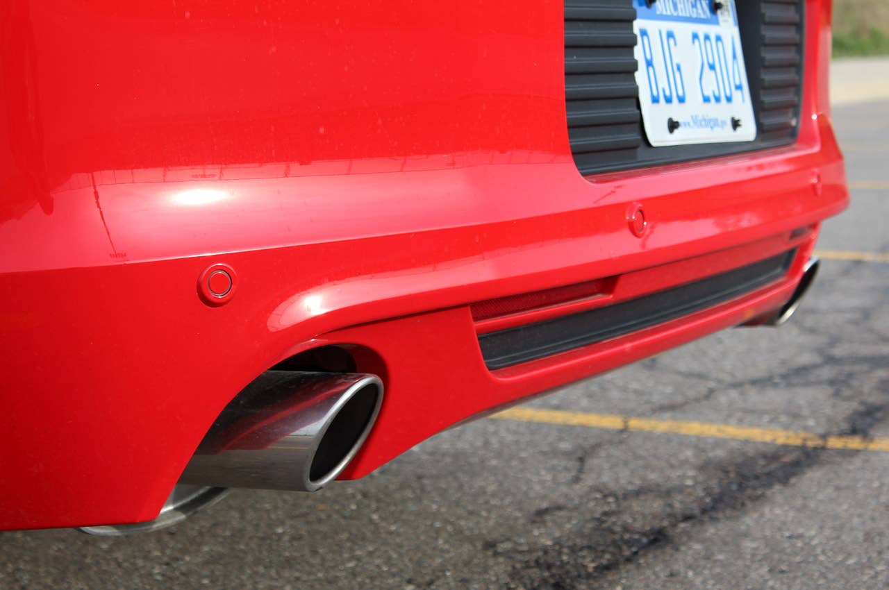 2013 Ford Mustang GT Convertible rear fascia