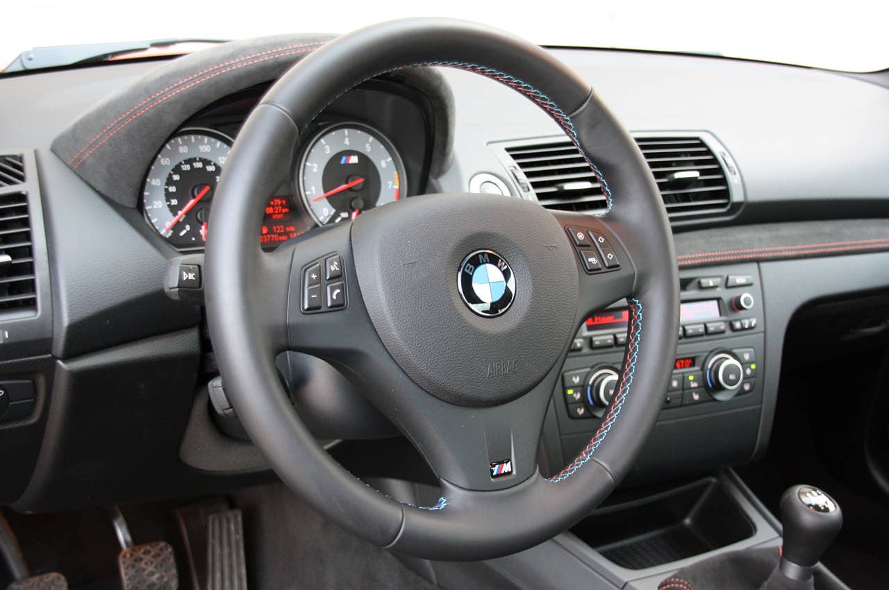 2011 BMW 1 Series M Coupe steering wheel