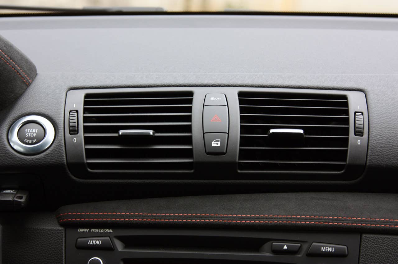 2011 BMW 1 Series M Coupe dash vents