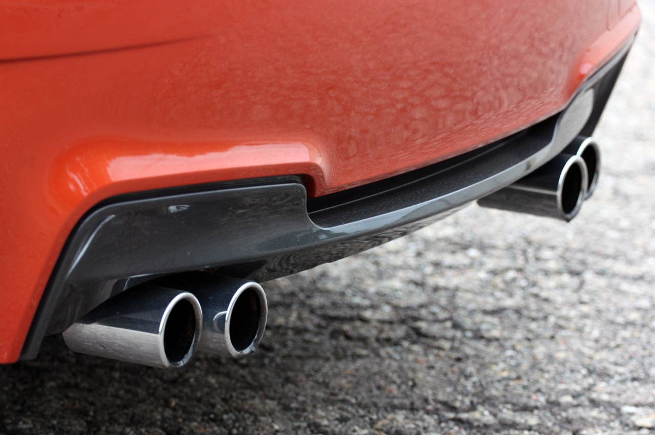 2011 BMW 1 Series M Coupe exhaust tips