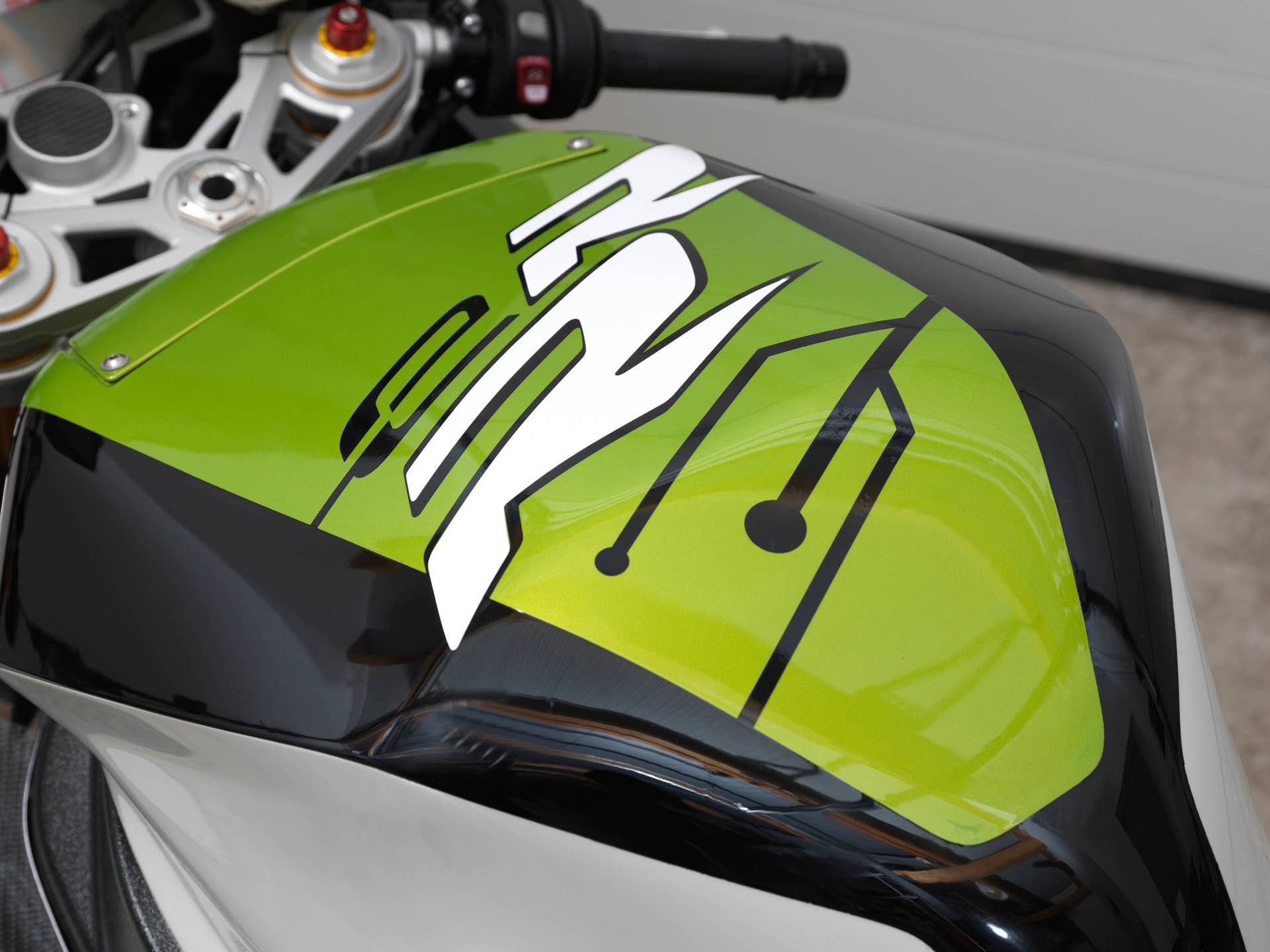 BMW Motorrad eRR tank