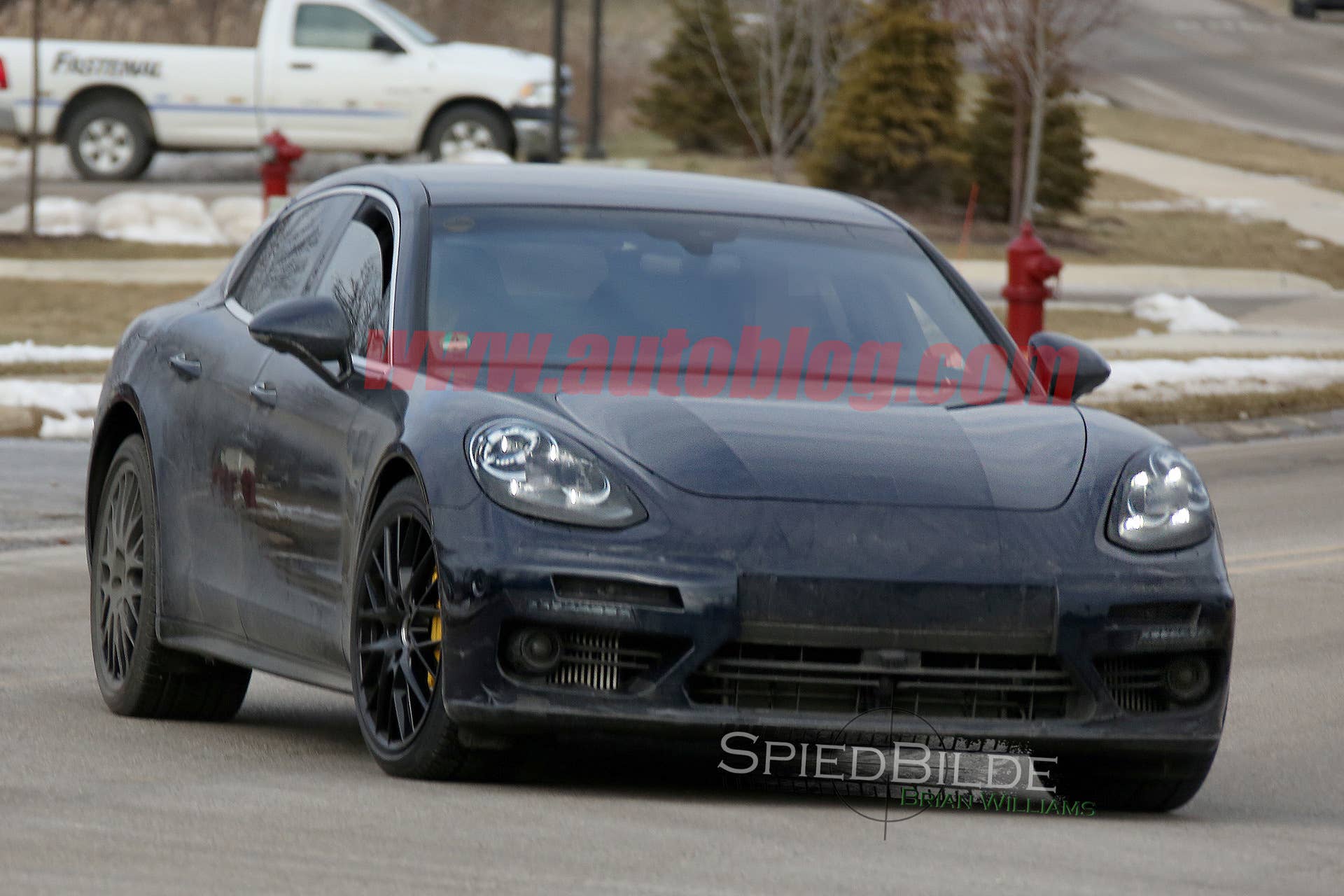 porsche panamera front camo headlights