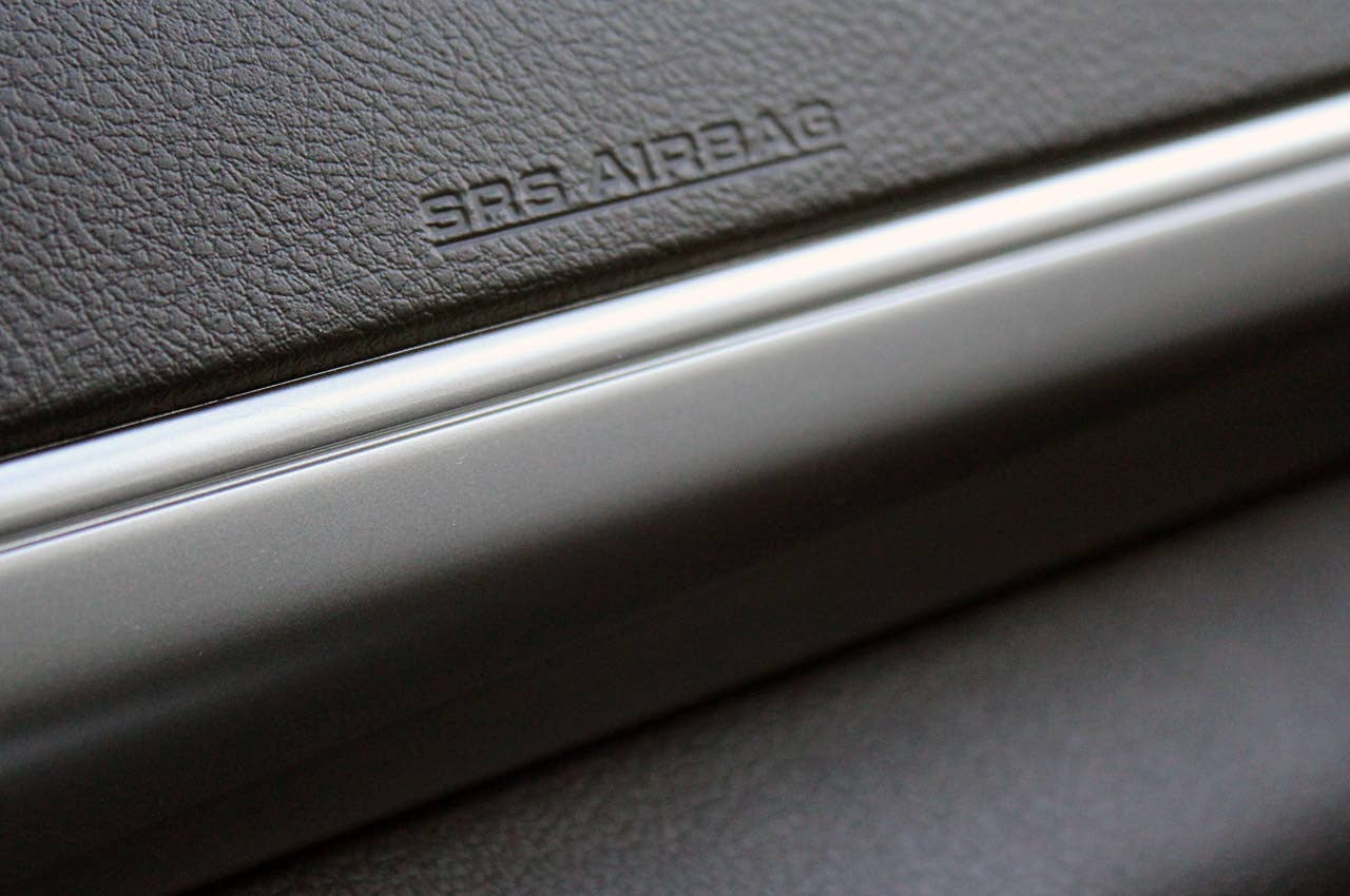 2012 Toyota Camry SE V6 dash trim
