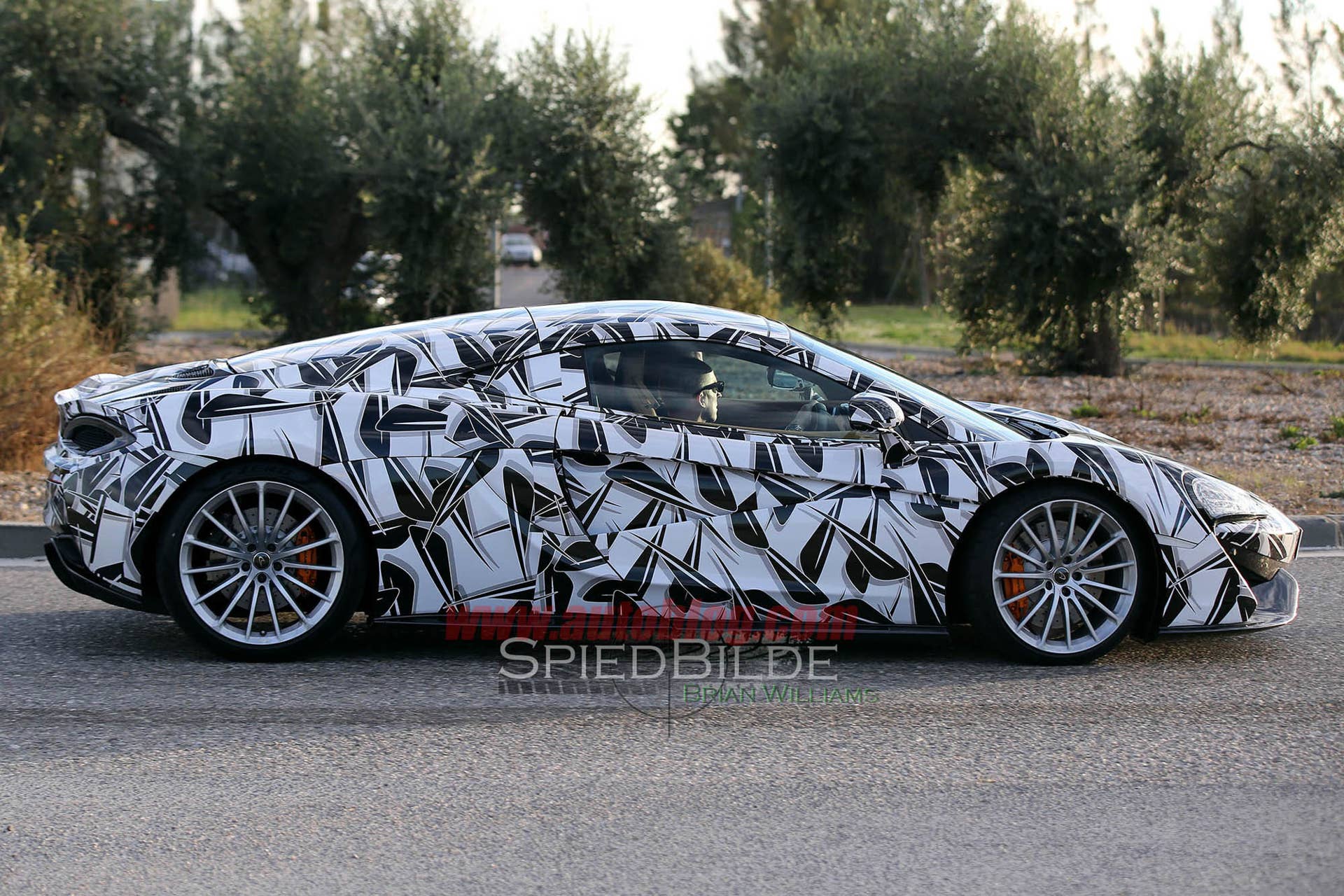 McLaren 570S GT prototype profile