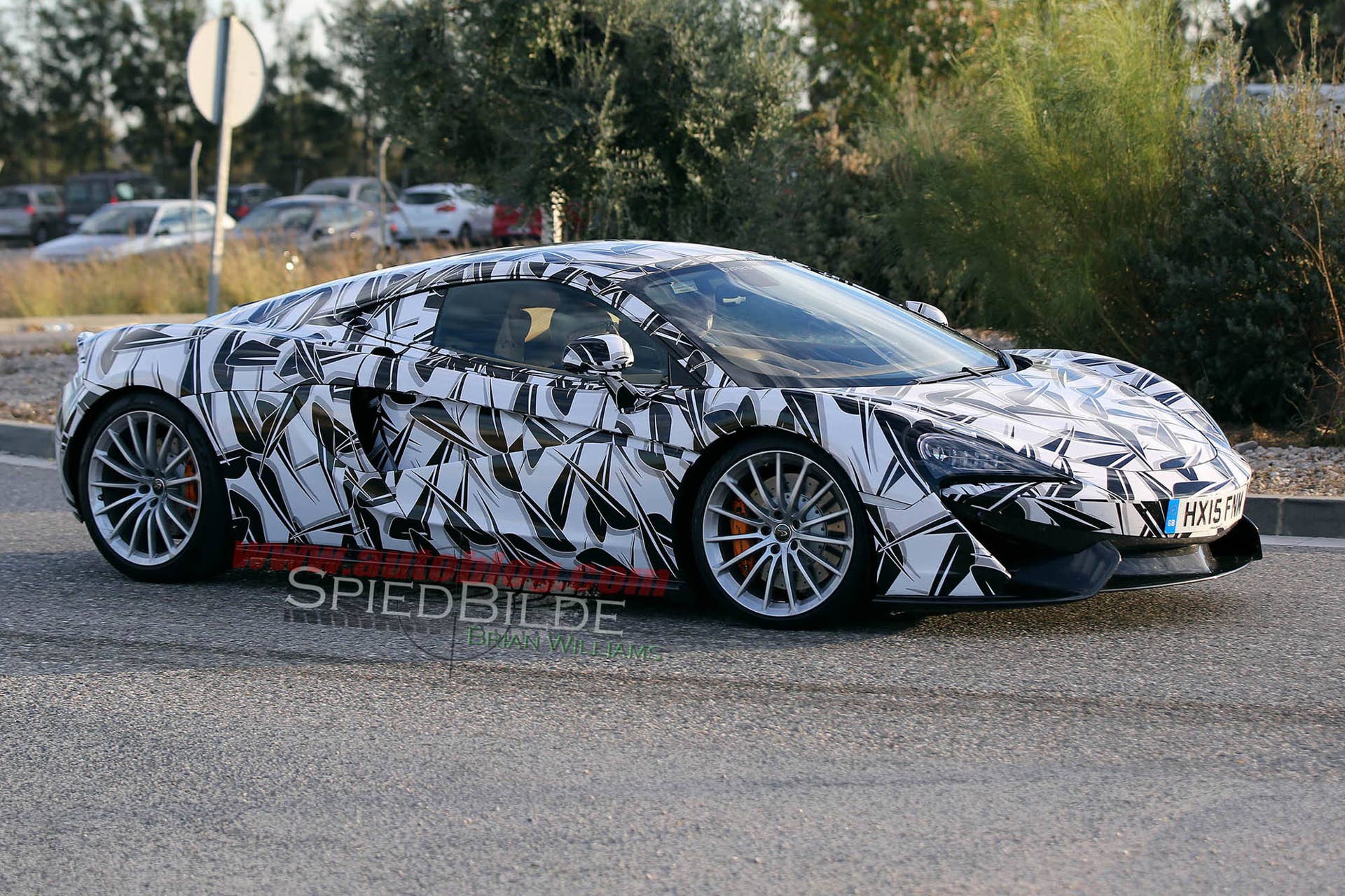 McLaren 570S GT prototype front 3/4