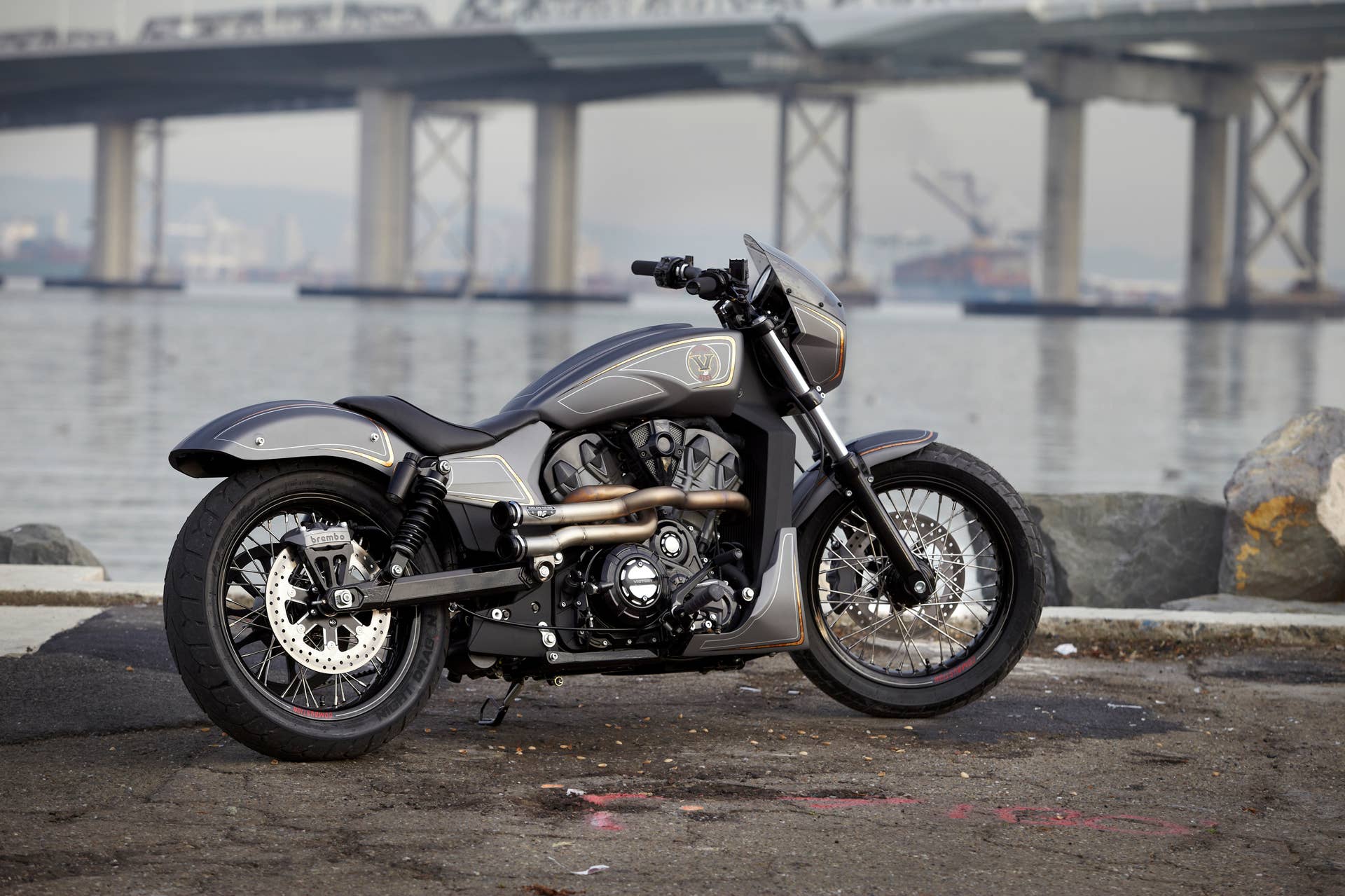 Victory Combustion Concept rear 3/4