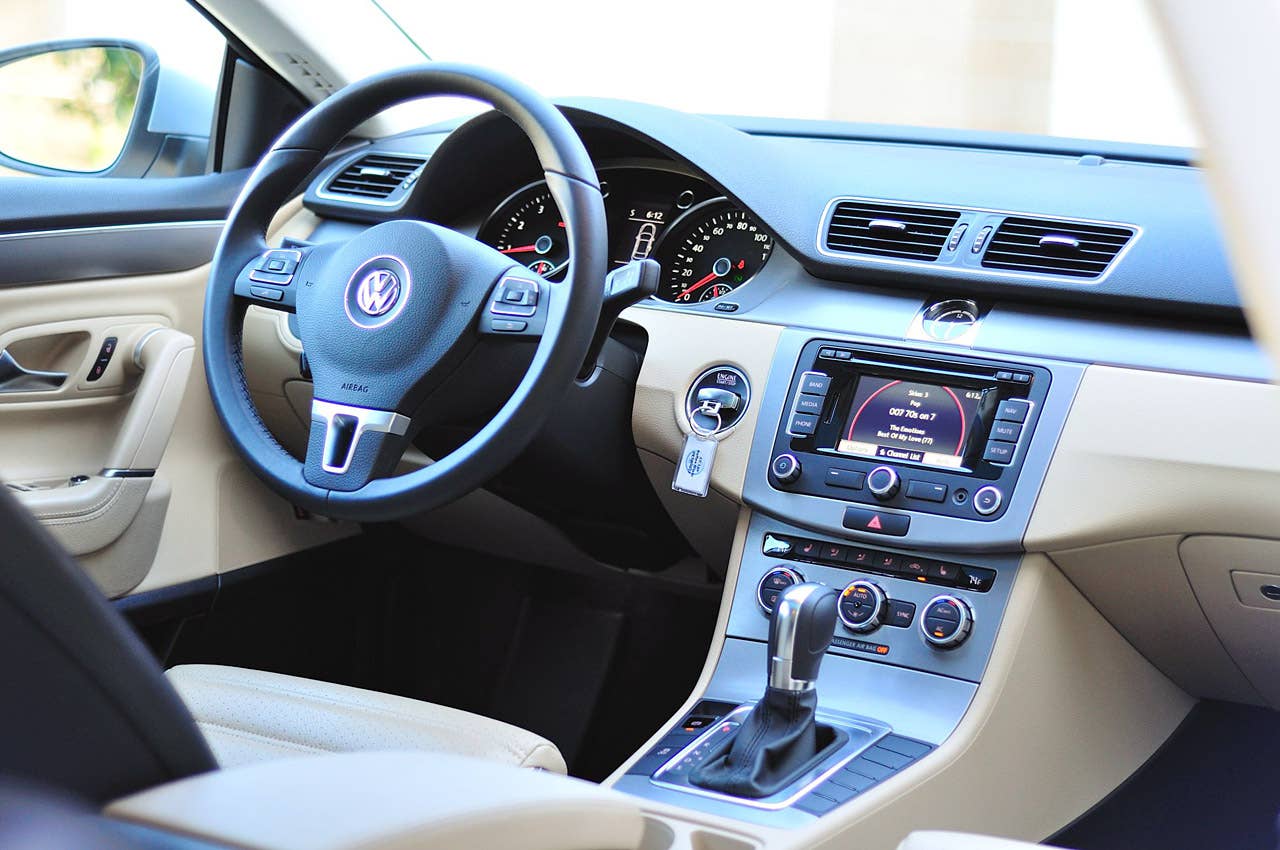2013 Volkswagen CC interior