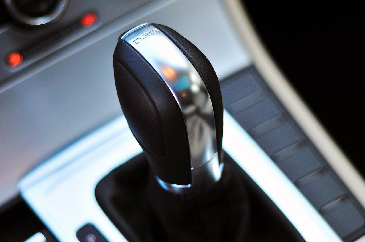 2013 Volkswagen CC shifter