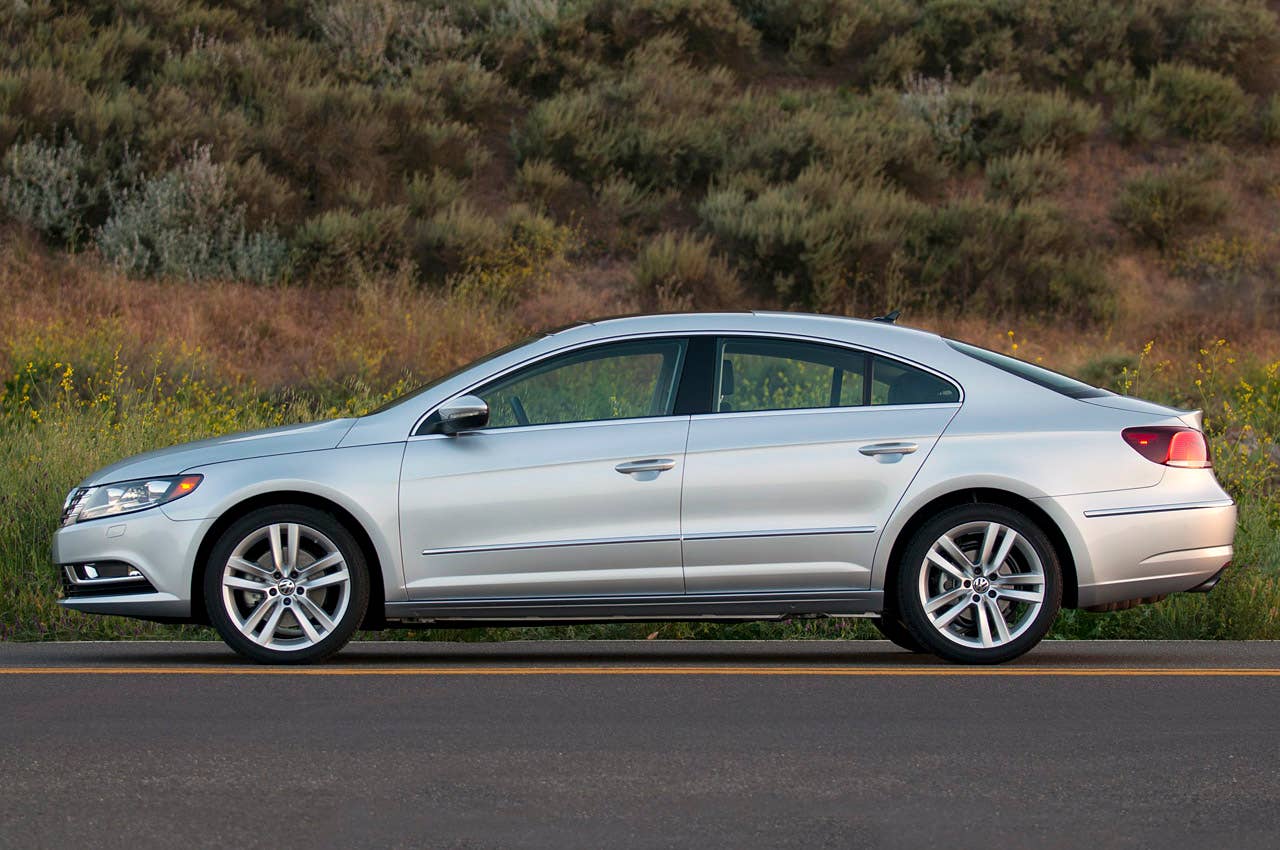 2013 Volkswagen CC side view