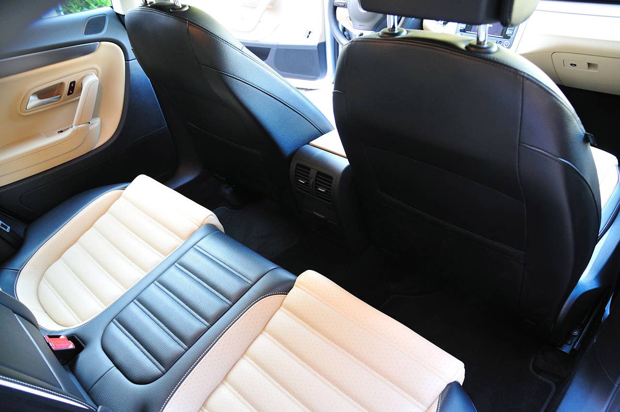 2013 Volkswagen CC rear seats