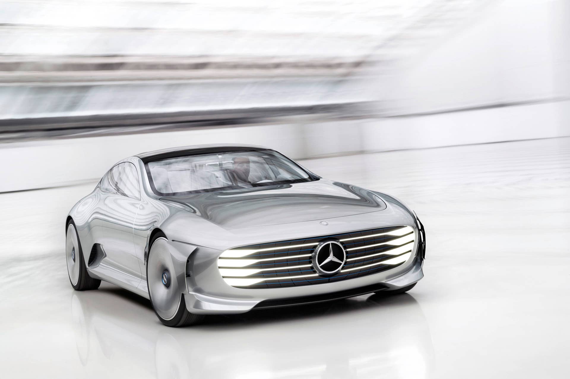 Mercedes-Benz âConcept IAAâ (Intelligent Aerodynamic Automobile)