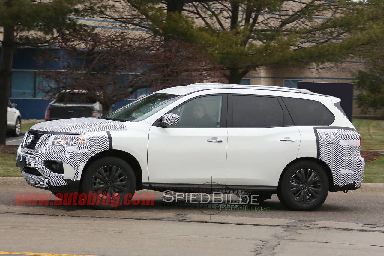 white 2017 nissan pathfinder spy shot profile