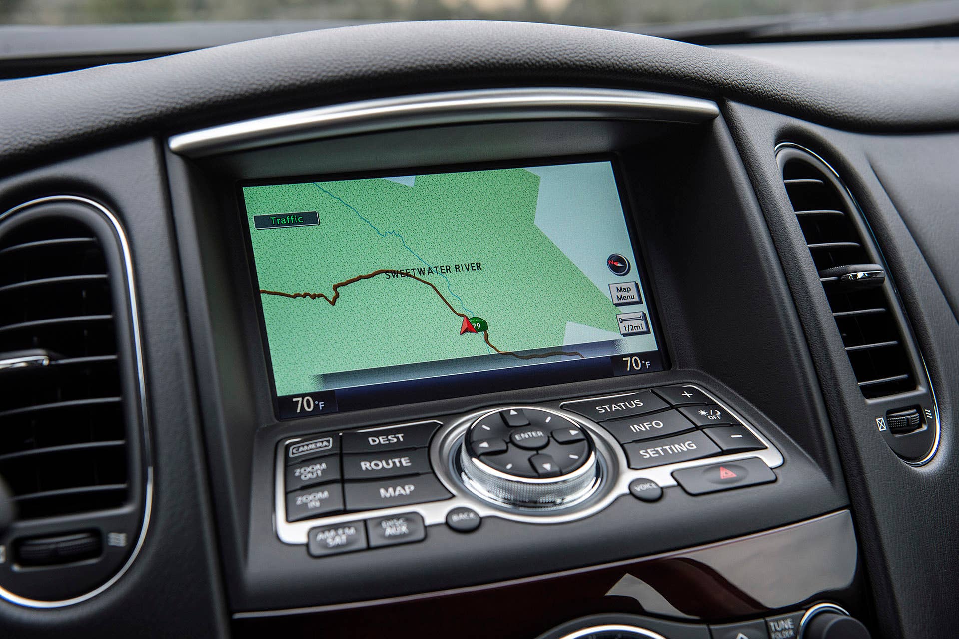 2016 Infiniti QX50 navigation system