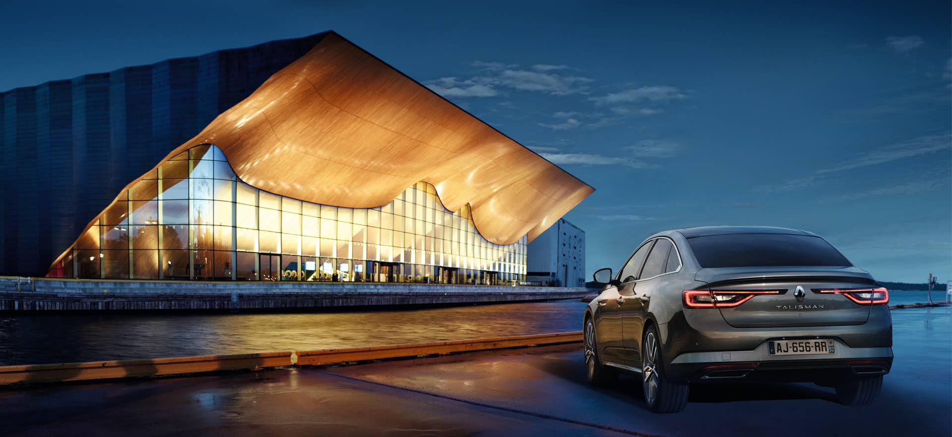 renault night talisman sedan taillights