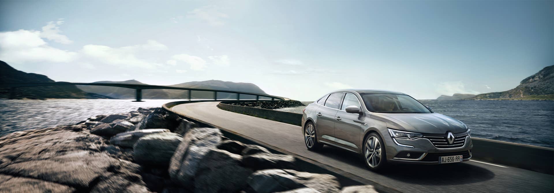 renault ocean talisman sedan water bridge